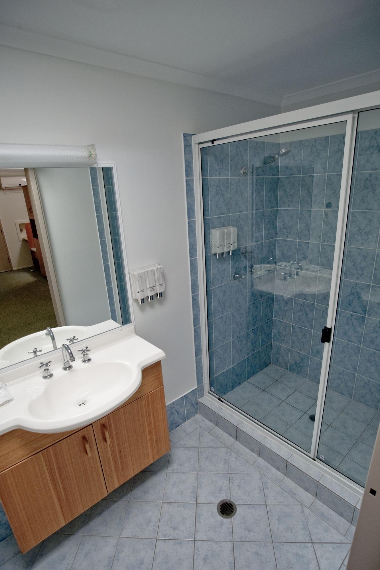 Centrepoint Motor Inn ロックハンプトン エクステリア 写真