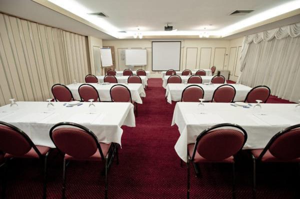 Centrepoint Motor Inn ロックハンプトン エクステリア 写真